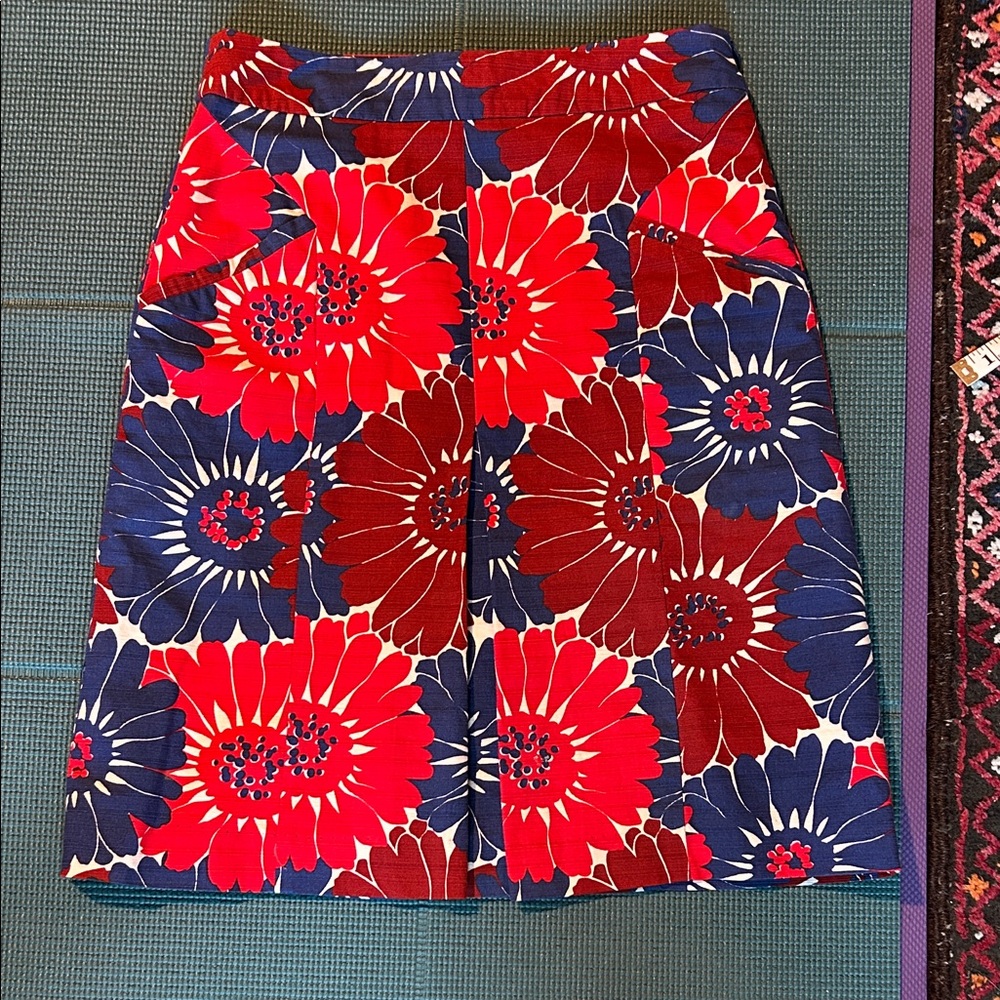 Boden floral A line skirt. 4L